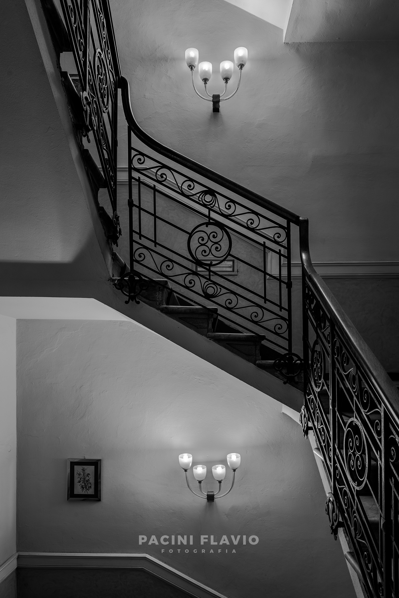 Scala in chiaroscuro