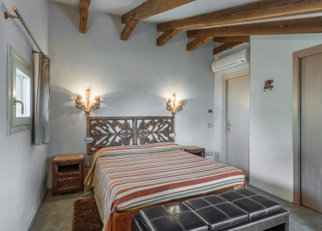 004-camera-relais