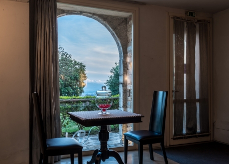 012-vista-panoramica-dall-ingresso