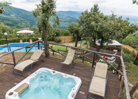 021-jacuzzi-e-piscina